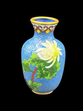 Vintage Mid Century Chinese Cloisonné 3” Bud Vase Blue with Flowers